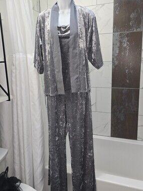 Soma Velvet Loounge set Small